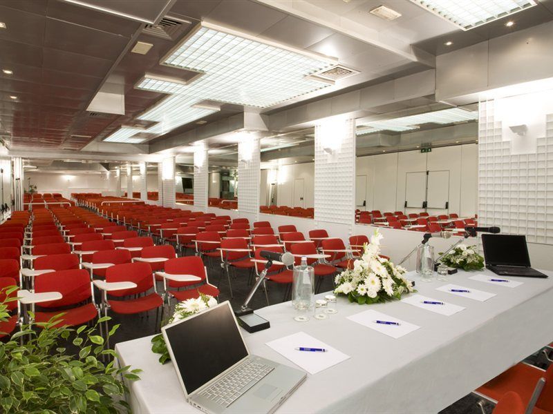 Hotel Savoy Pesaro Esterno foto