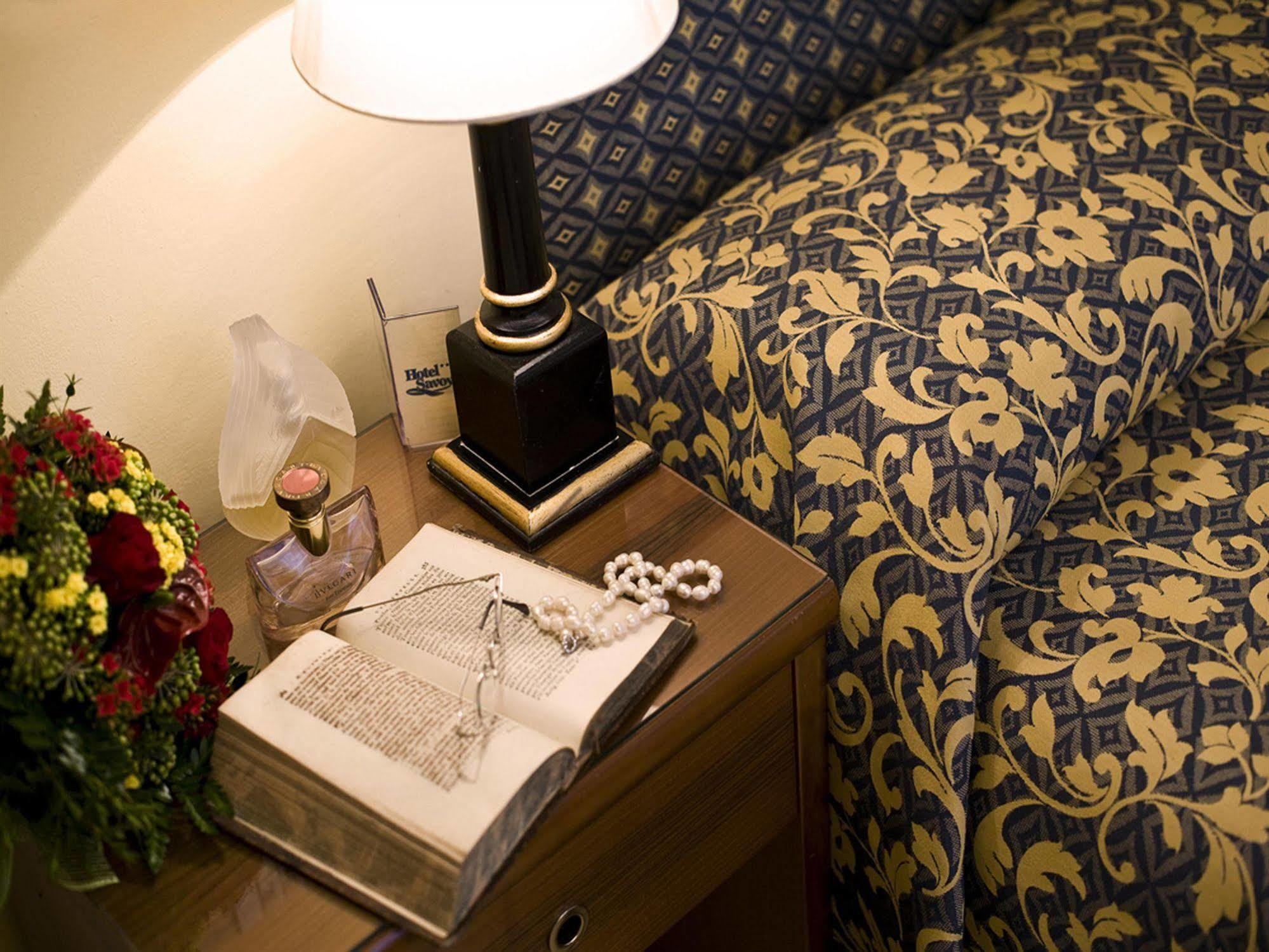 Hotel Savoy Pesaro Esterno foto