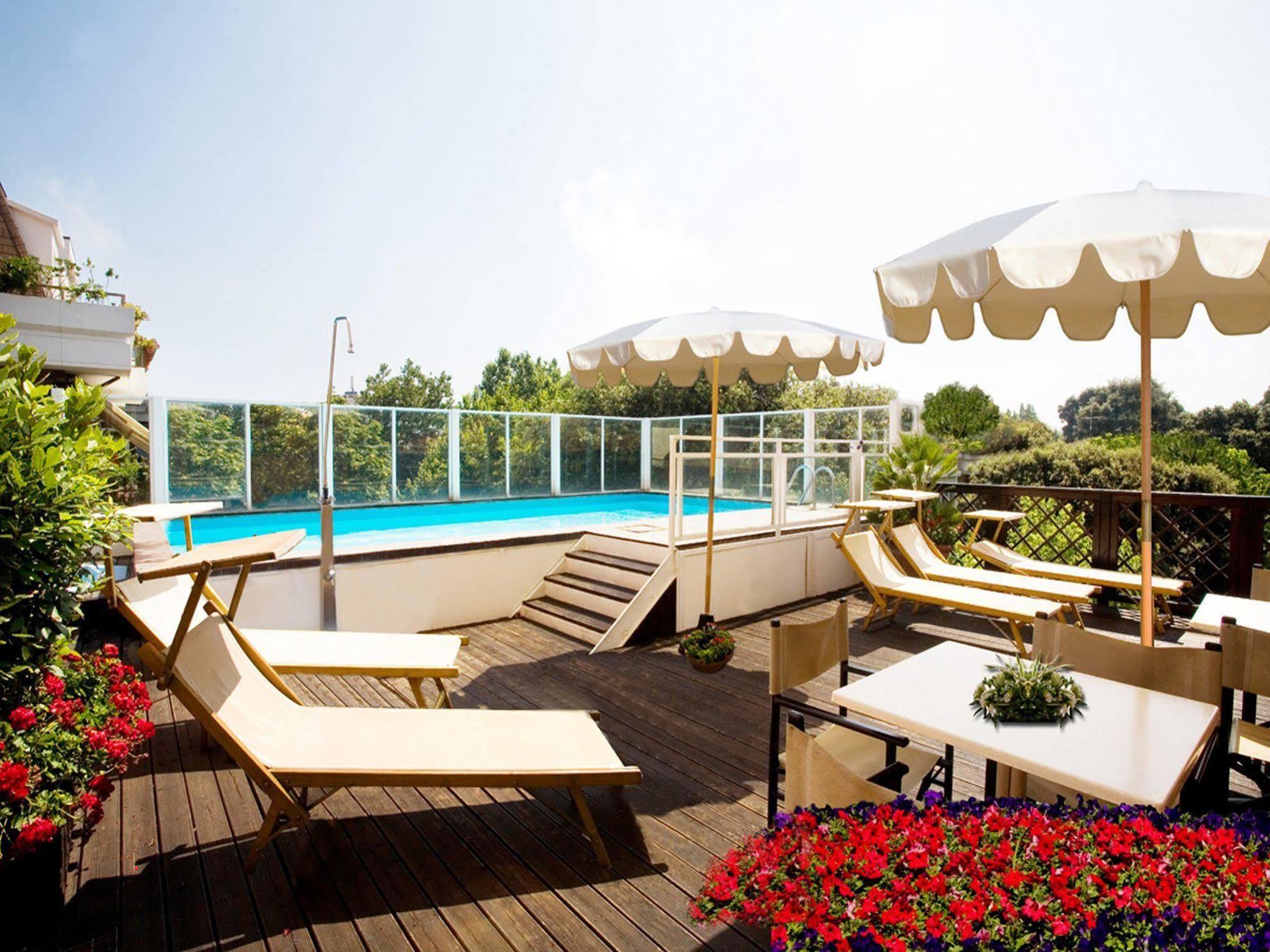 Hotel Savoy Pesaro Servizi foto